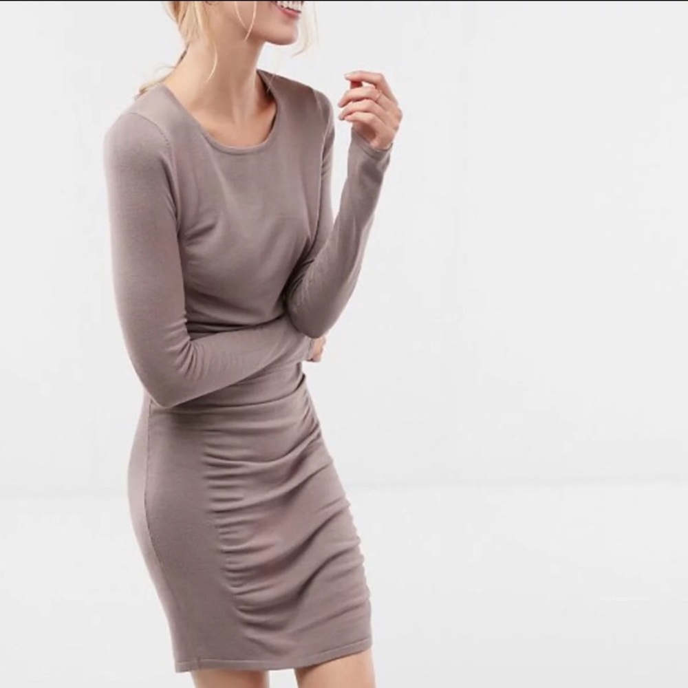 Ruched Crew neck sweater dress 👌🏼